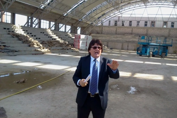 Robu îl înțelege pe Liviu Dragnea. Face stadion la Teleorman, pentru că nu a uitat de unde a plecat