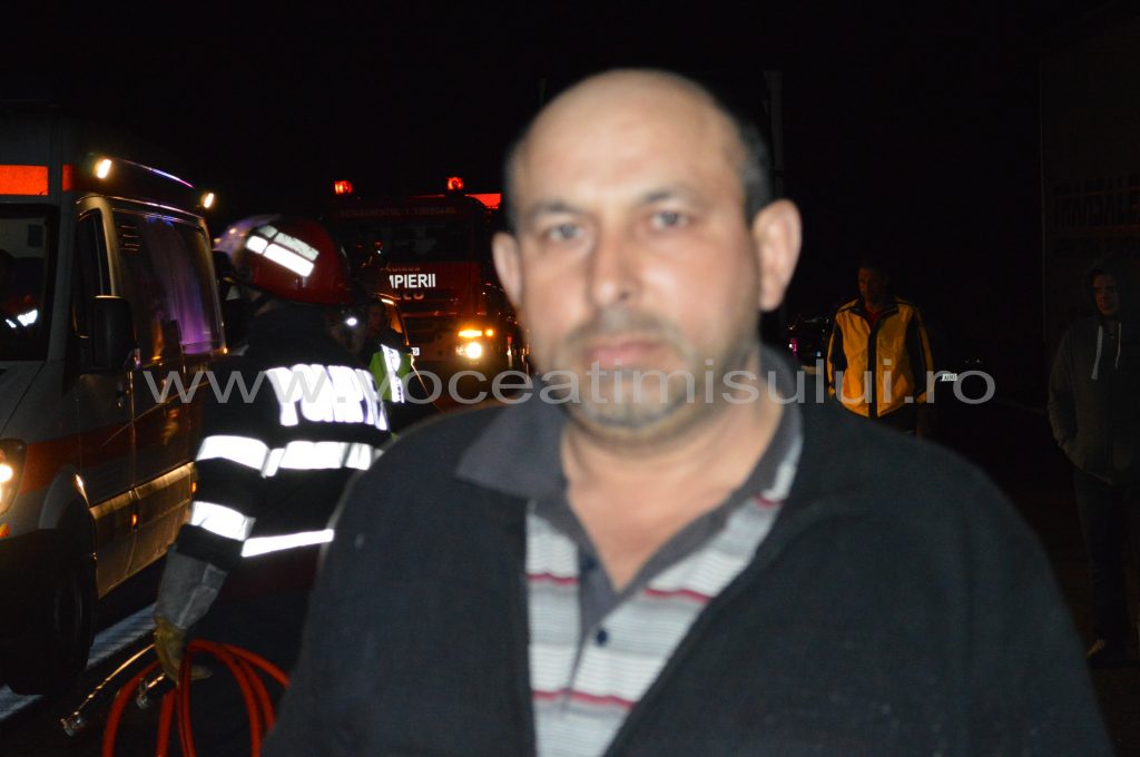 Doi ţigani au blocat traficul pe autostrada A126 Doi ţigani au blocat traficul pe autostrada A126