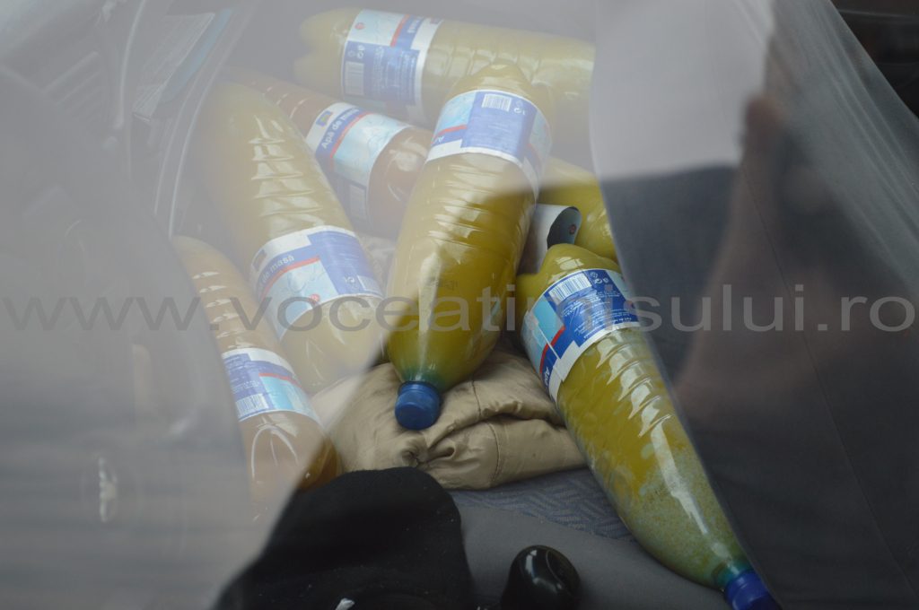 Două maşini s au lovit frontal aproape de Timişoara16 Două maşini s au lovit frontal aproape de Timişoara16