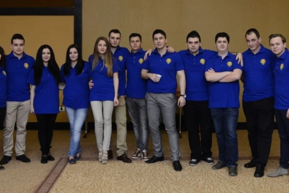 Buziaş beneficiază de cel mai nou Club Rotaract. Vezi care este motivul pentru care tinerii au înfiinţat acest club