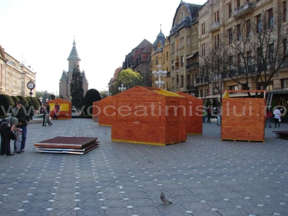 casute targ piata victoriei 1 jpg