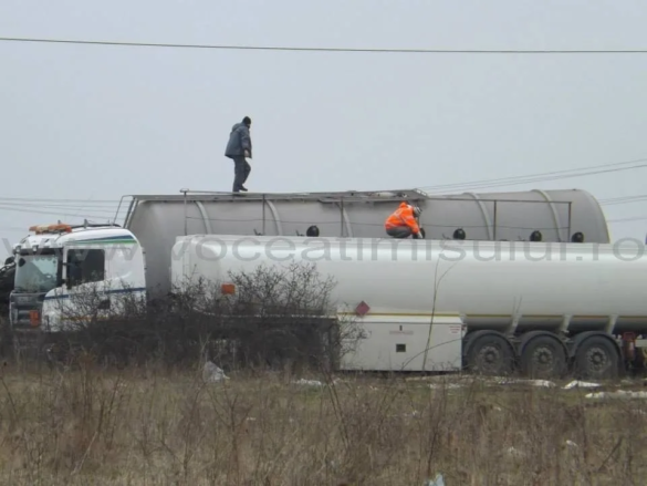 tren deraiat mosnita 12 jpg
