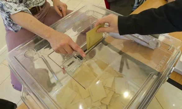Tinerii timişeni încurajaţi să voteze. Campanie de informare şi conştientizare, la Timişoara