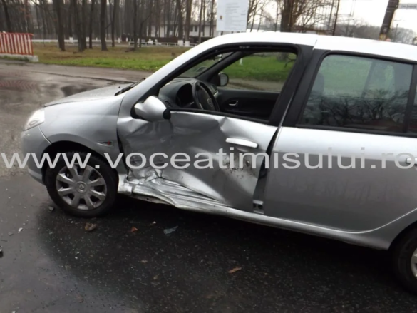 Şofer de 80 de ani rănit într un accident rutier pe Calea Dorobanţilor01 jpg Şofer de 80 de ani rănit într un accident rutier pe Calea Dorobanţilor01 jpg