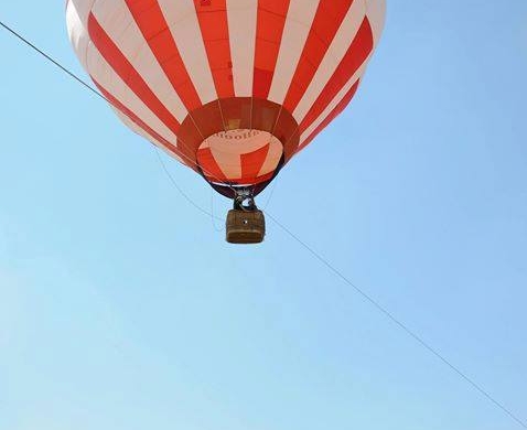 Campania Help25 trimite timişorenii la înălţime într-un balon multicolor