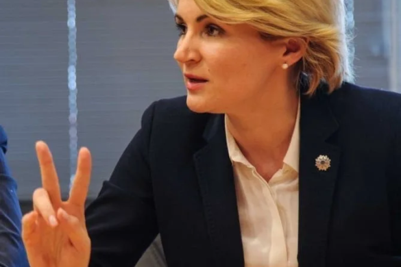Andreea Paul, PDL: „Victor Ponta va emite monede pentru a-și acoperi incompetența. Va fi catastrofal!”