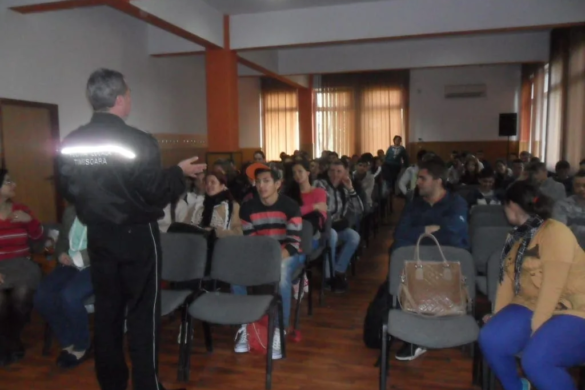 Poliția Locală face educație preventivă în liceele din Timișoara