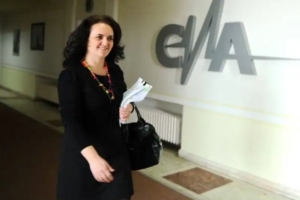 Comunismul se întoarce? Presa, CU PUMNUL ÎN GURĂ și pe Internet! Membrul CNA Narcisa Iorga face DEZVĂLUIRI incredibile