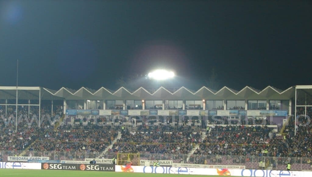 poli-steaua-3