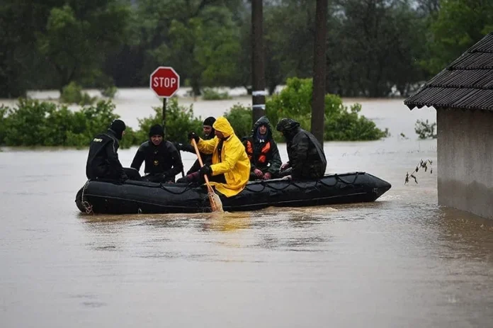 Rock 4 Serbia, concert caritabil organizat de Filarmonica Banatul.Texas Flood şi mai mulţi artişti din Timişoara vor performa 000 par7881051 jpg