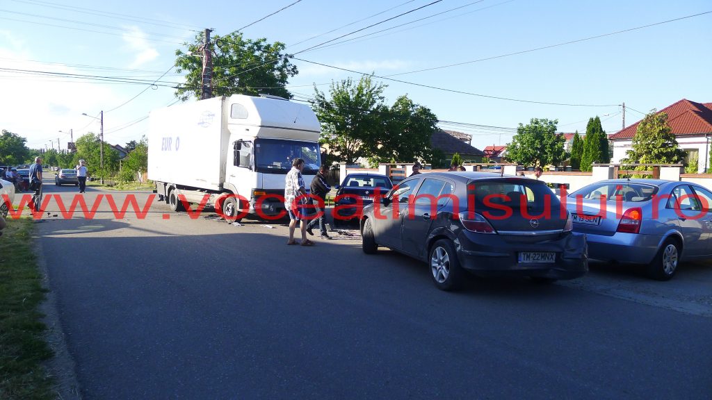 ACCIDENT violent la Giroc10 ACCIDENT violent la Giroc10