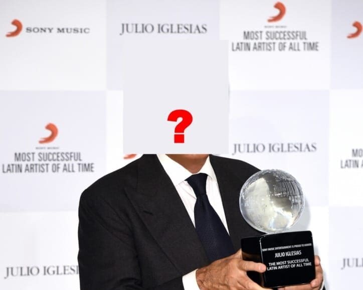 Julio-Iglesias-Most-Successful-Latin-Artist1