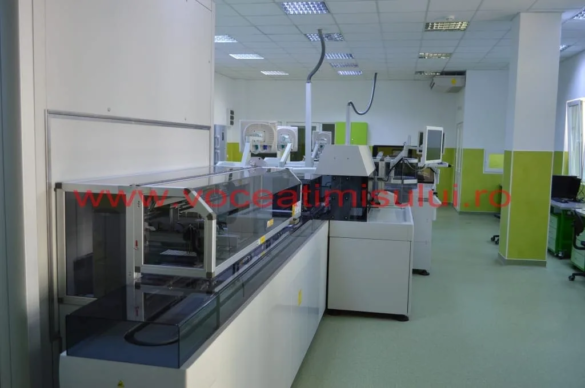 SUPER LABORATORUL care poate face 4.000 de analize pe oră2 jpg SUPER LABORATORUL care poate face 4.000 de analize pe oră2 jpg