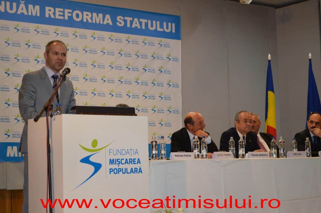 Urale şi aplauze pentru Băsescu137 Urale şi aplauze pentru Băsescu137