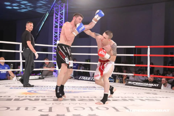 Ristea şi Paraschiv, românii învingători din ediţia VIP Superkombat Mamaia. Vezi ce a făcut timişoreanul Flavius Boiciuc