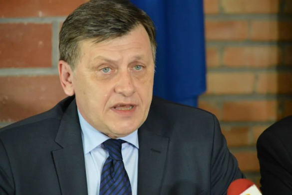 Crin Antonescu, PNL: „Ce au făcut Gâdea și cu Ponta nu s-a mai văzut de pe vremea lui Ceaușescu”