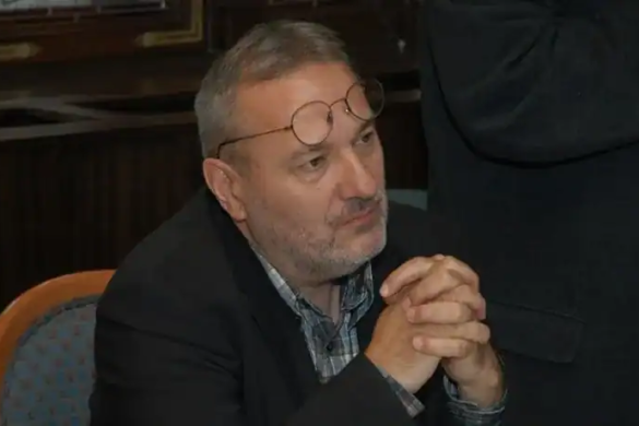 Forţa Civică şi Societatea Timişoara sar în apărarea profesorului Mircea Mihăieş, după ce Ponta a respins decorarea acestuia