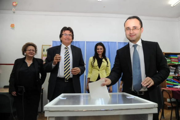 Nicolae Robu comentează pe Facebook înfrângerea lui Bușoi în cursa pentru șefia PNL. Ce ofertă a refuzat