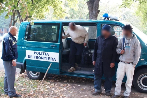 Trei sirieni au fost prinşi de poliţiştii de frontieră pe câmp. Bărbaţii au vrut să „năvălească” în Ungaria