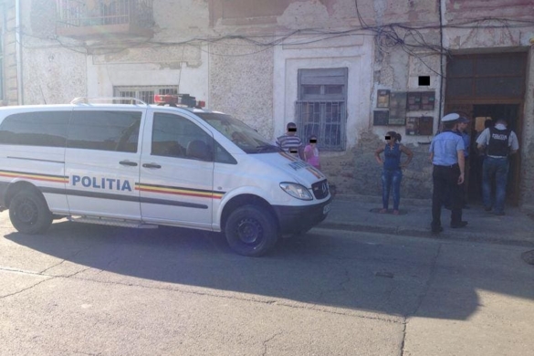 Timişorean reţinut de Poliţie pentru că a dat „iama” în două magazine. Vezi ce-a furat bărbatul şi ce i-au făcut poliţiştii