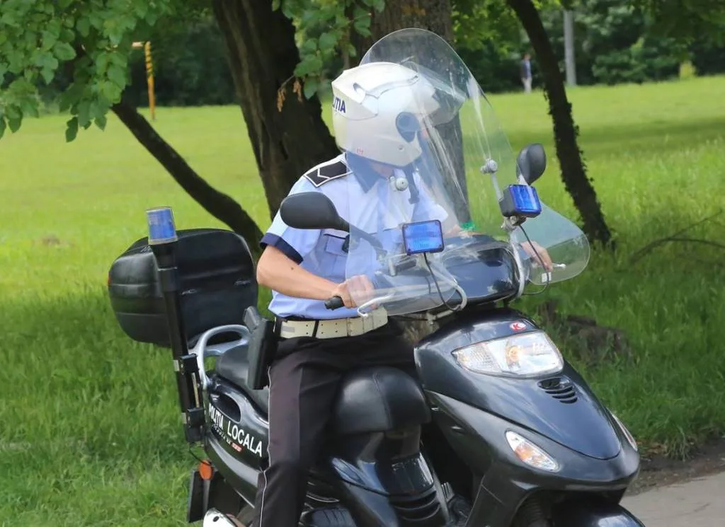 patrula-motoscuter-politia-locala