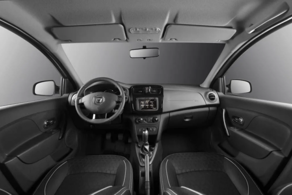 Primul deceniu cu Dacia Logan aduce o ediţie limitată dedicată exclusiv românilor. Ce îmbunătăţiri are „Logan 10 ani” FOTO