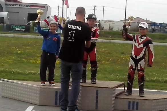 Patrick Pascotă obține locul 2 la o categorie de vârstă și o motorizare mai mare în Naționalul de Supermoto