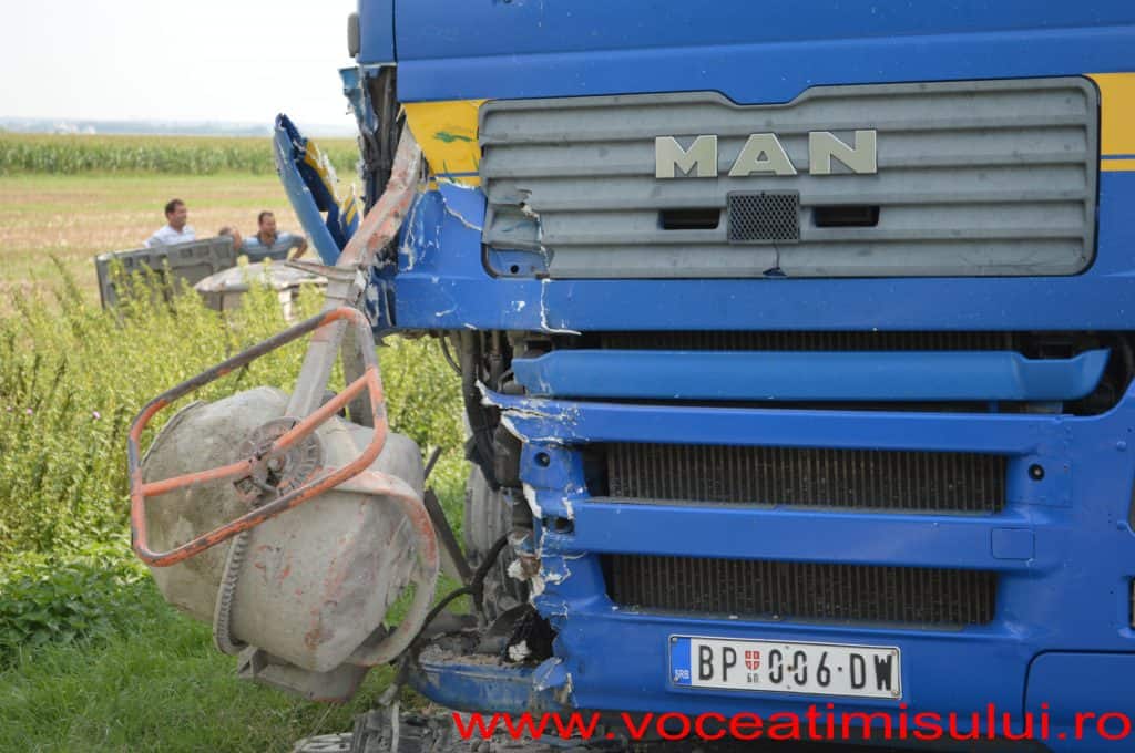 Accident pe DN 6906 Accident pe DN 6906