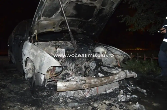 Două BMW uri INCENDIATE15 jpg Două BMW uri INCENDIATE15 jpg