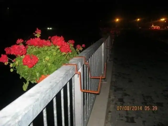 jardiniere 1 jpg jardiniere 1 jpg