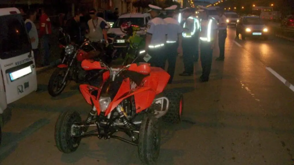 politia razie scutere motoare 3 jpg
