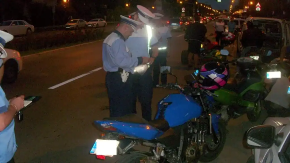 politia razie scutere motoare 4 jpg