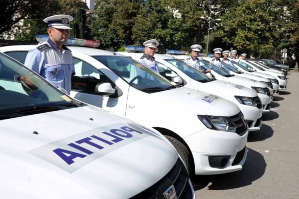 Zeci de autovehicule FURATE din UE, ”descoperite” de polițiștii români în DOUĂ zile