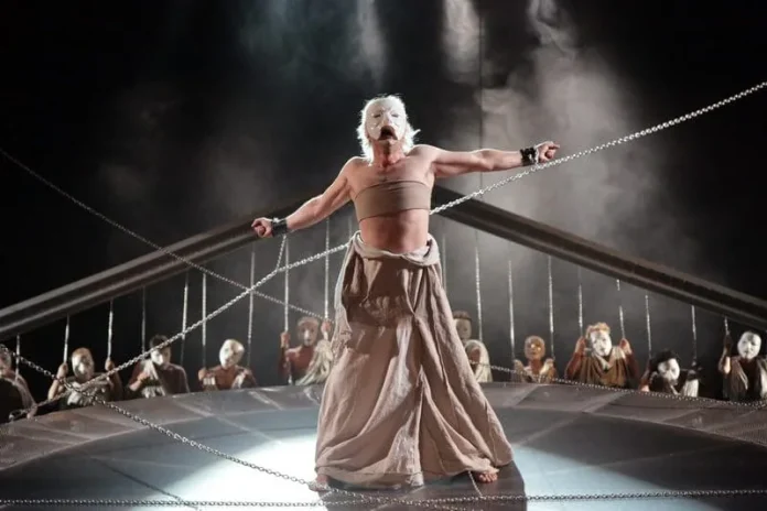 Spectacolul ”Prometeu înlănțuit” al ”Naționalului” din Timișoara, a ajuns la un important festival din Serbia 03 resize jpg