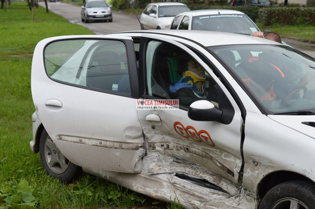 ACCIDENT cu victimă ÎNCARCERATĂ la Timișoara.024 ACCIDENT cu victimă ÎNCARCERATĂ la Timișoara.024