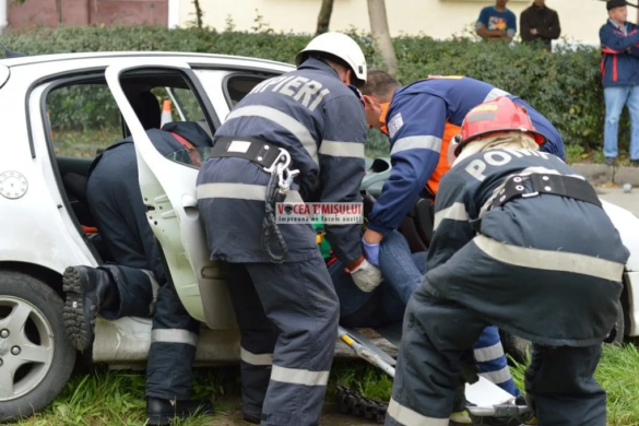 ACCIDENT cu victimă ÎNCARCERATĂ la Timișoara. Neatenția face victime din nou FOTO/VIDEO