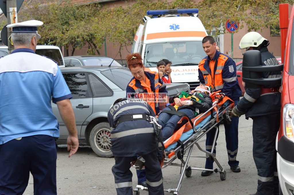 ACCIDENT cu victimă ÎNCARCERATĂ la Timișoara.076 ACCIDENT cu victimă ÎNCARCERATĂ la Timișoara.076
