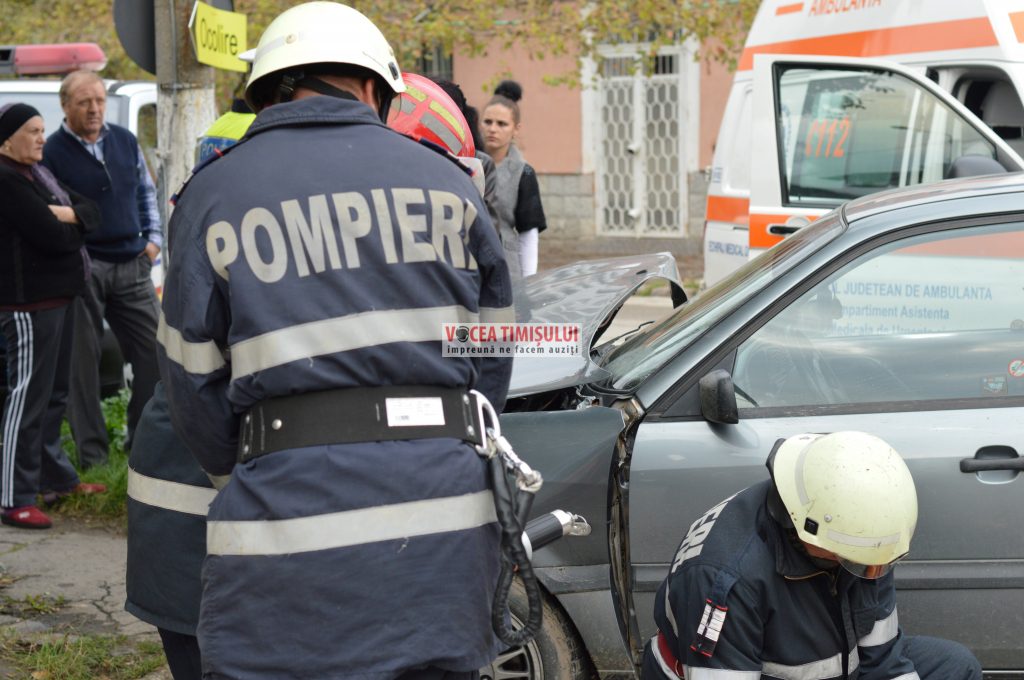 ACCIDENT cu victimă ÎNCARCERATĂ la Timișoara.120 ACCIDENT cu victimă ÎNCARCERATĂ la Timișoara.120