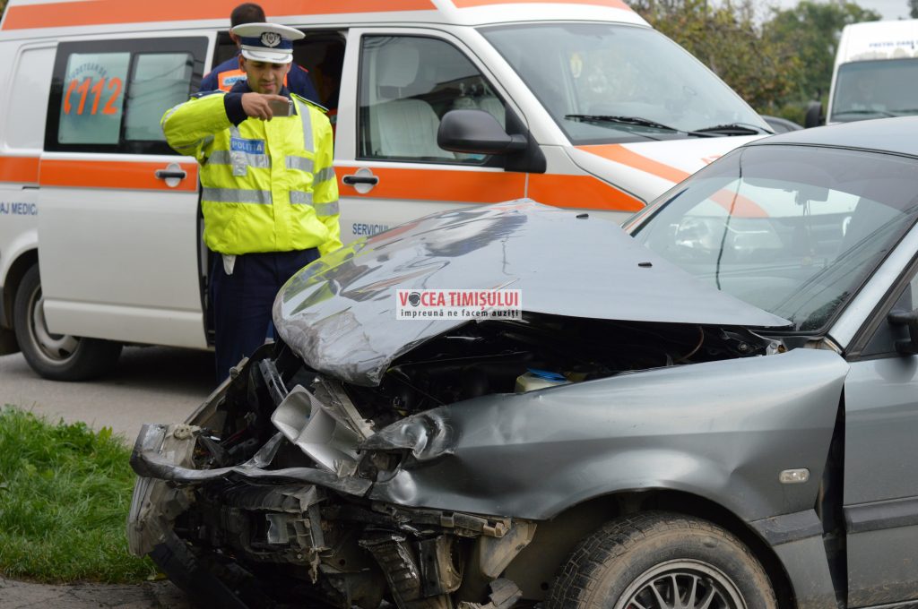 ACCIDENT cu victimă ÎNCARCERATĂ la Timișoara.122 ACCIDENT cu victimă ÎNCARCERATĂ la Timișoara.122