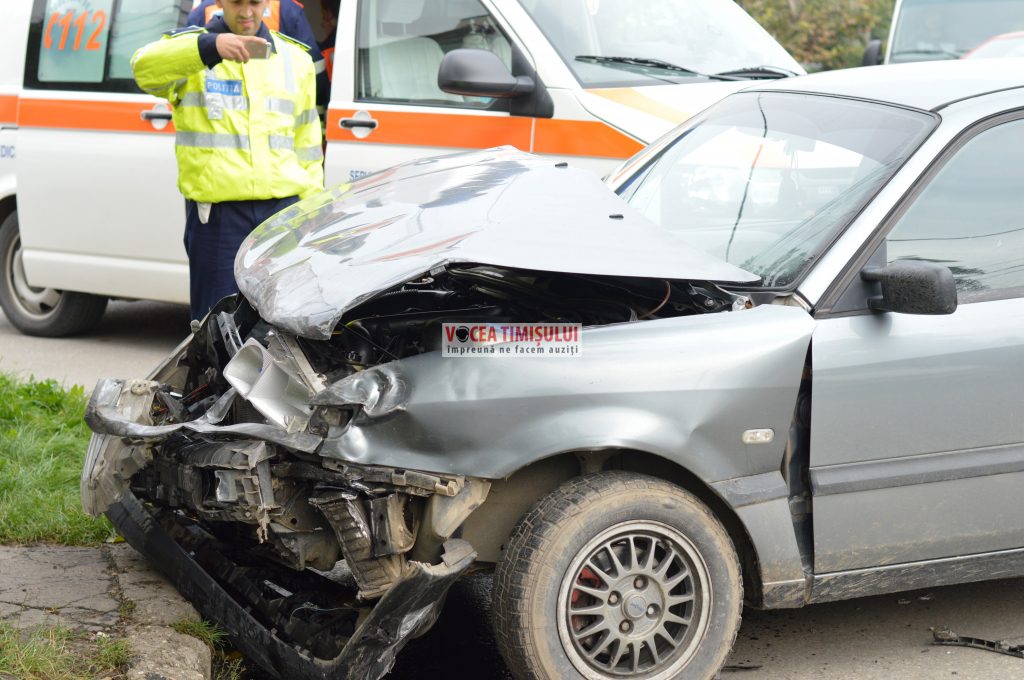 ACCIDENT cu victimă ÎNCARCERATĂ la Timișoara.123 ACCIDENT cu victimă ÎNCARCERATĂ la Timișoara.123