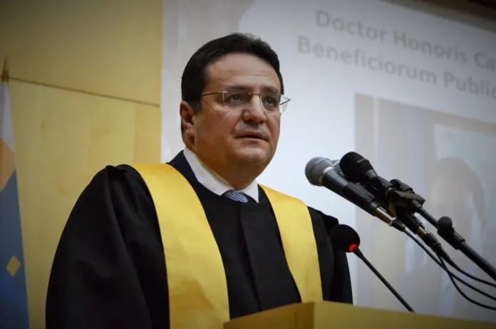 George Maior și-a ținut (parțial) promisiunea făcută la Timișoara: a DEMISIONAT de la conducerea SRI