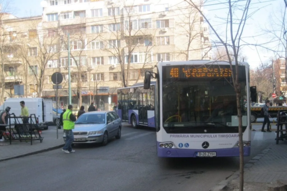 Deșeurile se aruncă la COȘ, nu în stațiile RATT! Poliția Locală face ”curat” la Timișoara