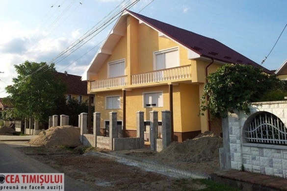 Se întâmplă în Timiș! Au smuls POARTA din balamale și-au FURAT-O ca s-o vândă la fier vechi!