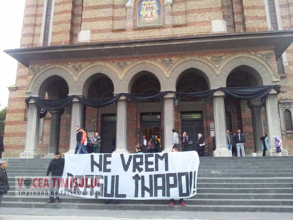 mars impotriva mafiei imobiliare tiganesti timisoara protest 13 mars impotriva mafiei imobiliare tiganesti timisoara protest 13