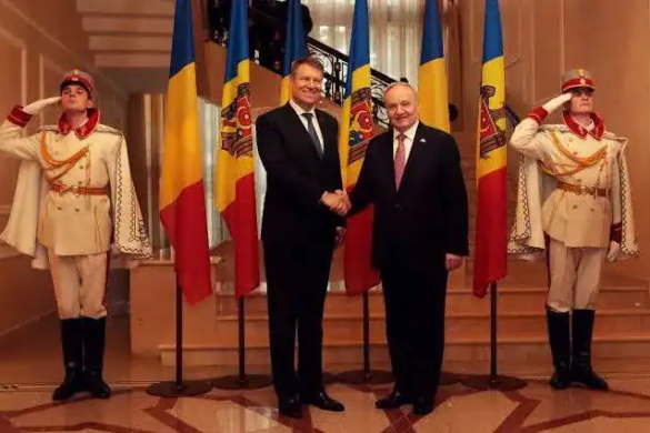 Iohannis în Republica Moldova, înainte de alegerile parlamentare. Câți basarabeni votează în Timiș