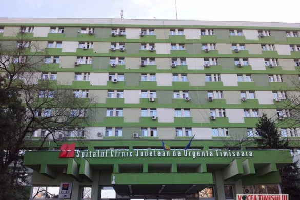 Doi medici timișoreni susțin un curs internațional de specializare în chirurgia artroscopică a articulației umărului