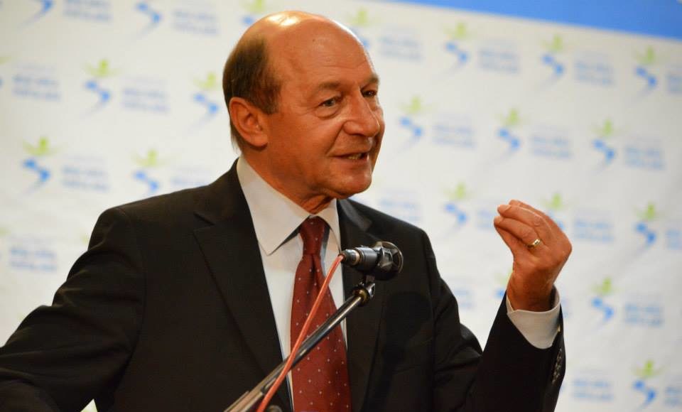 Traian-Basescu-7