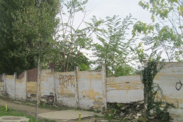 Fosta fabrică ILSA, amendată din nou pentru neîmprejmuirea corespunzătoare a proprietății. Amenzile au ajuns la 27.500 de lei