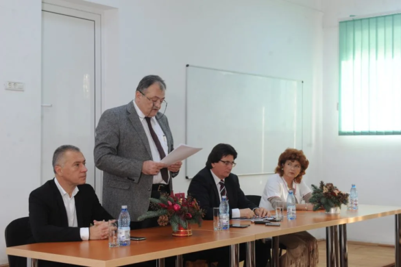 Dacă Guvernul nu dă bani de Spital Regional, Robu anunță ”extinderea” Spitalului Municipal din Timișoara VIDEO