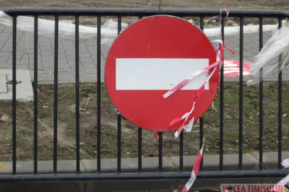 CNADNR anunță că a închis DN 57 datorită căderilor de STÂNCI. Când va fi deschis traficul